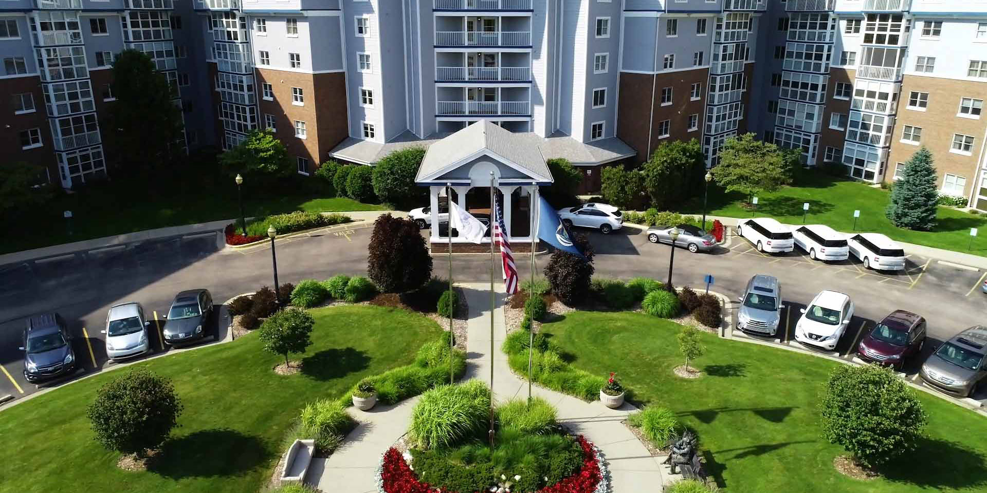 Welcome to Freedom Village Holland Senior Living Community